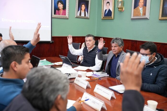 Alcalde Alfonso Sánchez García Analiza con el Coltlax el Plan de Ordenamiento Territorial para la Capital - AlternativaTlx