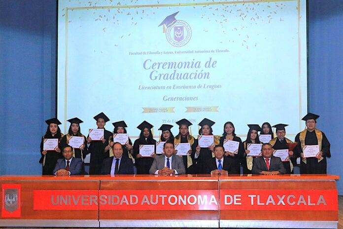 La UATx Celebra la Graduación Nuevos Profesionistas en Enseñanza de Lenguas - AlternativaTlx